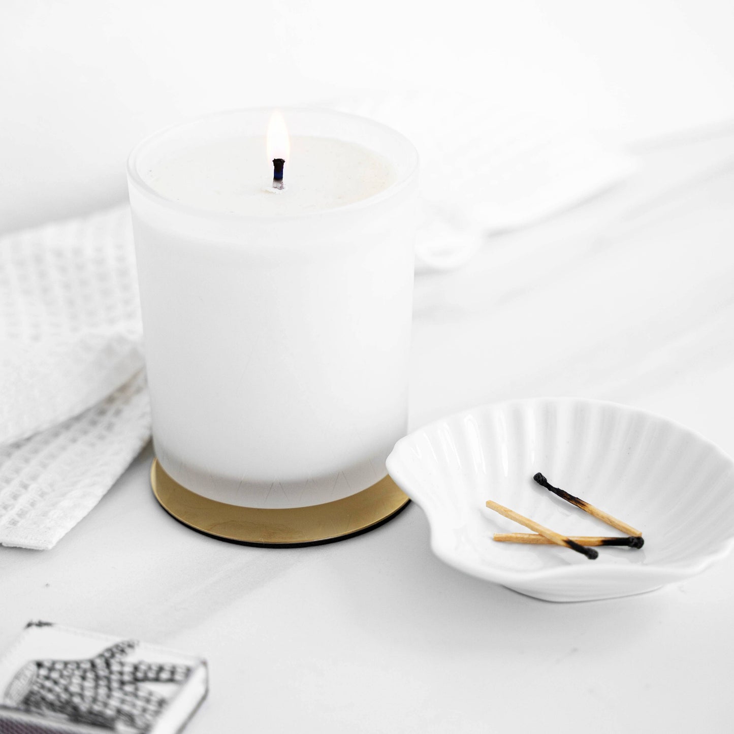 Gardenia Blossoms Glass Candle